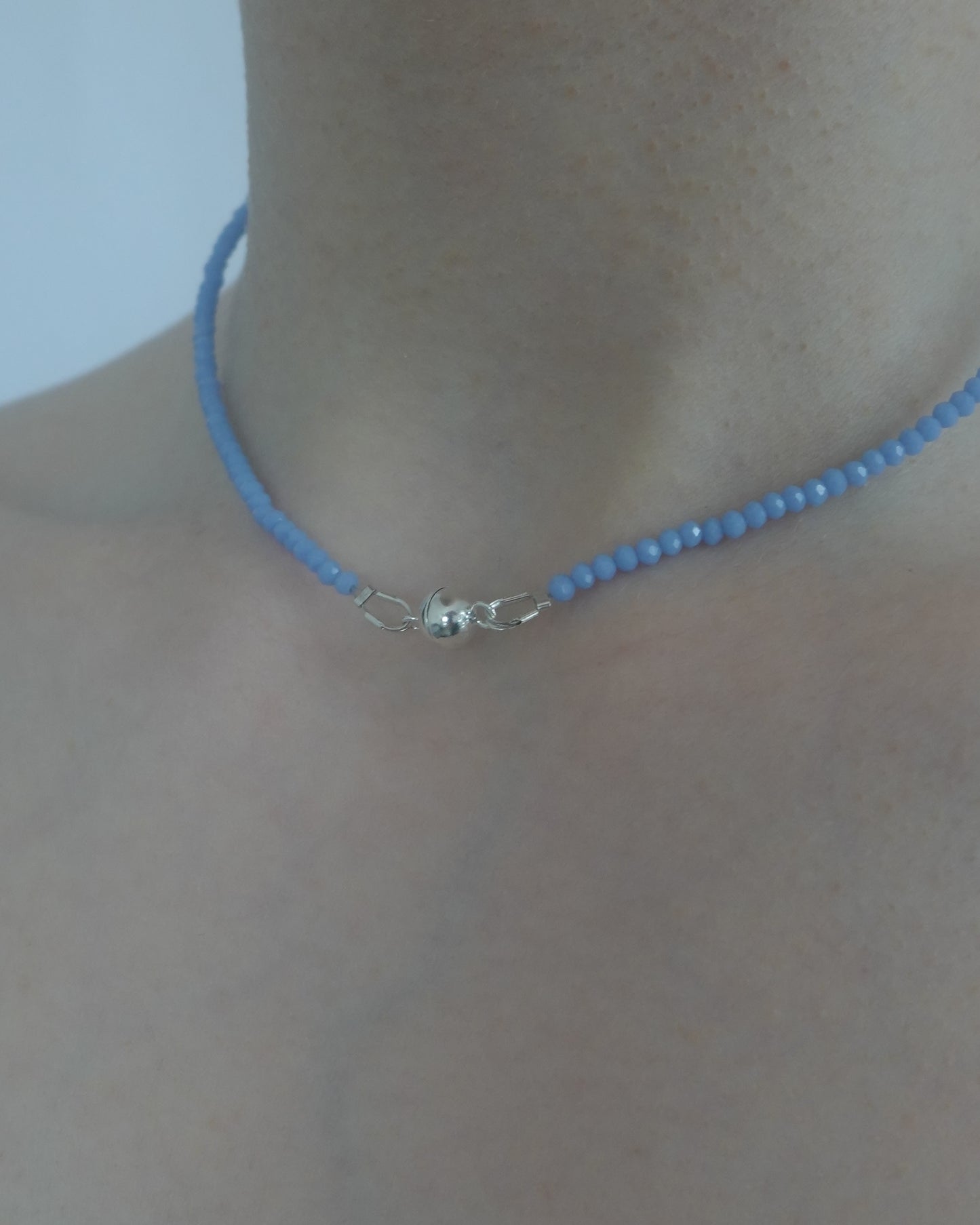 【7/17 Fri.21:00- 予約開始】 ToUJI necklace (White Blue）