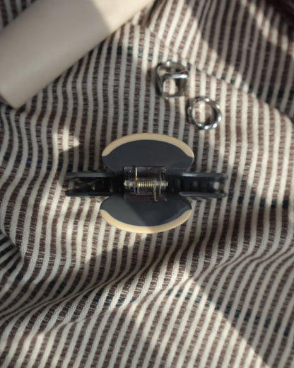 営業2日以内発送 ToUJI hair clip(GRAY)