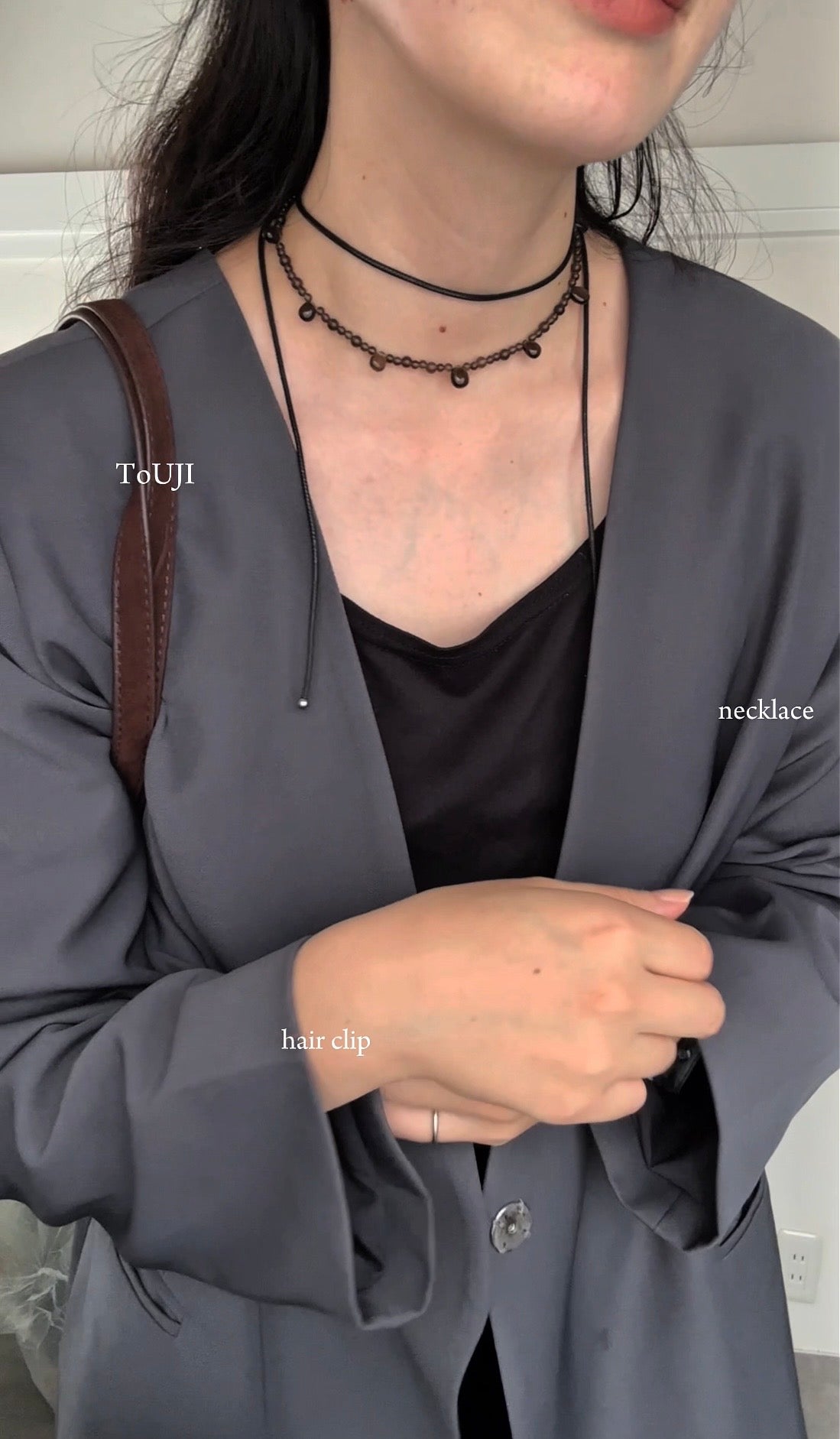 ToUJI necklace (BROWN)