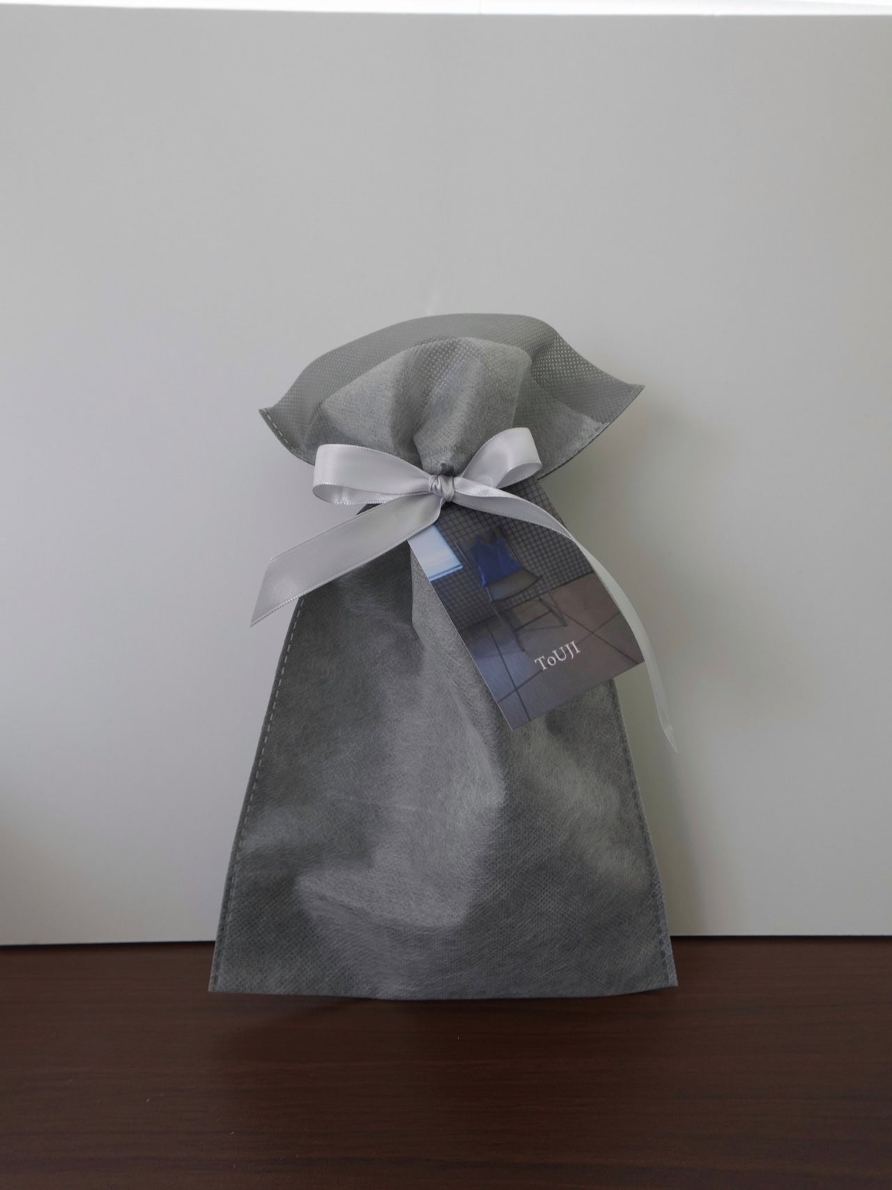 gift wrapping